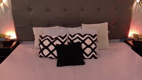 Madison Smith online show from January 2025 07:00:02 PM