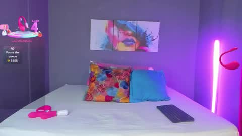 Madi online show from November 2025 06:18:01 PM