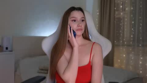 Madi Soon online show from March 2025 05:17:02 PM