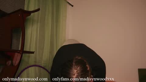 Snapshot of madisynwood chatting on March 2025 02:26:01 AM Madisyn Wood online show from March 2025 02:26:01 AM