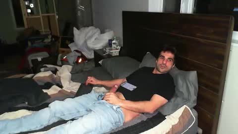 Snapshot of madmax0133 chatting on March 2026 01:01:01 AM Guigui online show from March 2026 01:01:01 AM