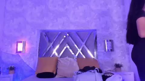 Mady Roa online show from July 2026 03:17:02 AM
