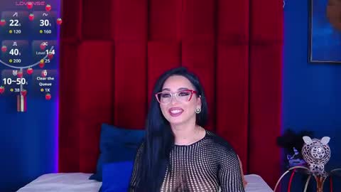 MadyLuxx online show from May 2026 06:49:02 PM