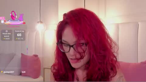 Snapshot of mae_lyra chatting on December 2025 08:07:02 AM Mae Lyra online show from December 2025 08:07:02 AM