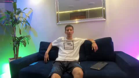 Snapshot of mael_beischel chatting on August 2026 11:48:02 AM Mael Beischel online show from August 2026 11:48:02 AM
