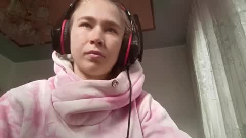 Snapshot of maeporrazzo chatting on February 2026 07:49:01 AM LIYA online show from February 2026 07:49:01 AM