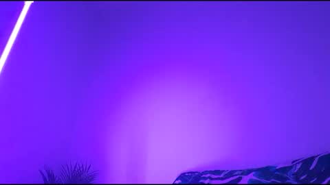 maevalova online show from October 2025 04:45:02 AM