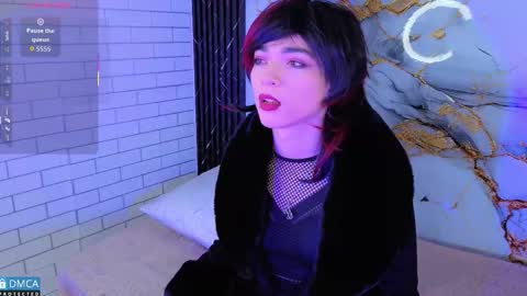 maevekuro online show from November 2025 03:23:01 AM