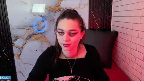Snapshot of maevekuro chatting on April 2026 02:23:01 AM maevekuro online show from April 2026 02:23:01 AM