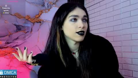 Snapshot of maevekuro chatting on May 2026 03:23:01 AM maevekuro online show from May 2026 03:23:01 AM