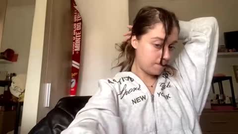 mafaldafurch online show from February 2026 02:46:01 PM