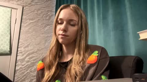 Snapshot of mafaldatefera chatting on March 2026 06:24:02 AM Sara online show from March 2026 06:24:02 AM