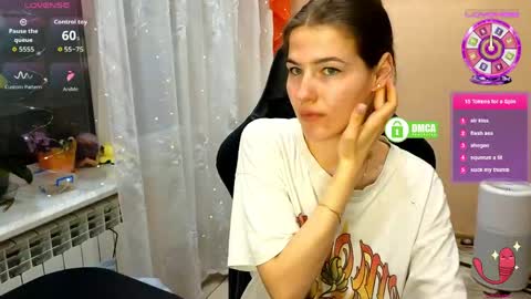 Snapshot of mag1c_eyes chatting on March 2026 05:39:02 PM mag1c_eyes online show from March 2026 05:39:02 PM