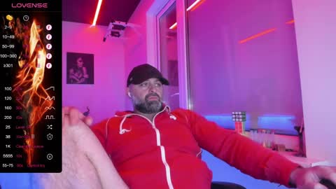Magabear online show from May 2026 07:52:02 PM