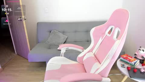 Eva online show from February 2025 03:42:02 PM