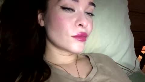 Snapshot of magggg658318 chatting on November 2025 01:33:02 PM magggg658318 online show from November 2025 01:33:02 PM