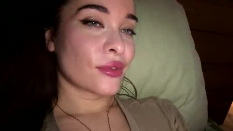 Snapshot of magggg658318 chatting on November 2025 05:12:01 PM magggg658318 online show from November 2025 05:12:01 PM