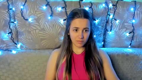 Snapshot of maggiecake chatting on May 2026 01:36:02 AM Maggie online show from May 2026 01:36:02 AM
