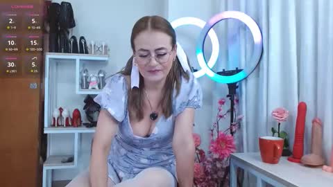 Snapshot of maghenta chatting on September 2025 08:32:01 PM Maghenta-MS mature online show from September 2025 08:32:01 PM