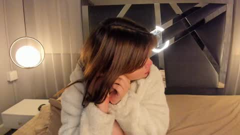 magic_aliice online show from March 2025 06:34:01 PM