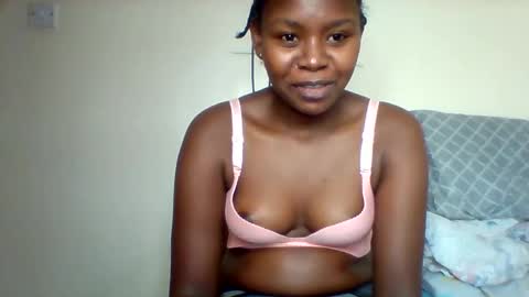 Snapshot of magic_bliss chatting on November 2025 07:31:01 AM Bliss online show from November 2025 07:31:01 AM