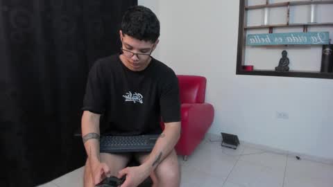 Damian Rivers online show from December 2024 12:52:01 AM