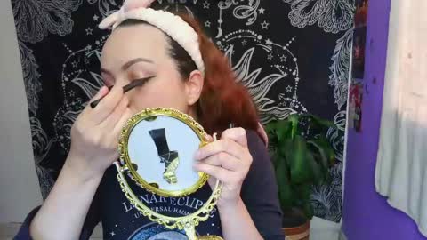 Claire online show from May 2026 09:53:02 PM