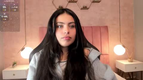 Fer online show from March 2025 11:20:01 PM