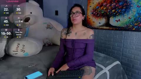 magic_ivone online show from April 2026 12:03:01 PM