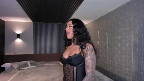 Snapshot of magic_marg chatting on November 2025 09:24:02 PM Marge online show from November 2025 09:24:02 PM