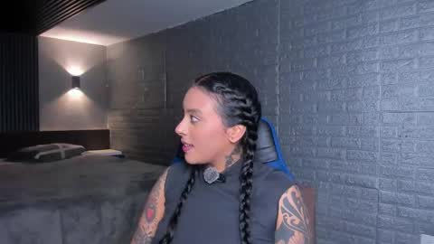 Snapshot of magic_marg chatting on November 2025 09:37:01 PM Marge online show from November 2025 09:37:01 PM