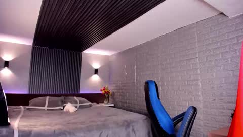 Snapshot of magic_marg chatting on December 2025 08:48:01 PM Marge online show from December 2025 08:48:01 PM