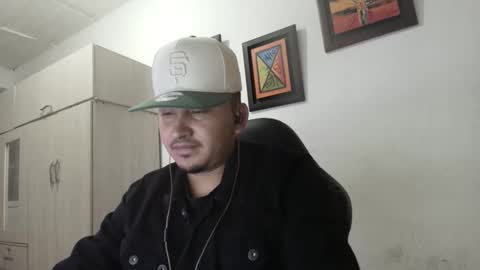 magic_milk23 online show from September 2025 02:35:01 AM