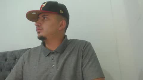 magic_milk23 online show from November 2025 08:03:02 AM