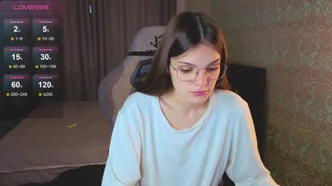 Merry online show from September 2025 01:51:02 AM