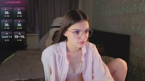 Merry online show from November 2025 02:36:01 AM