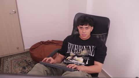 Tony Hoffa online show from November 2025 04:36:01 PM