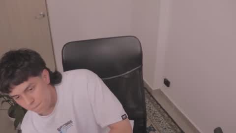 Tony Hoffa online show from January 2026 08:58:01 PM