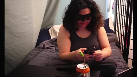 Snapshot of magicalgirlfrieren chatting on October 2025 04:41:02 PM magicalgirlfrieren online show from October 2025 04:41:02 PM