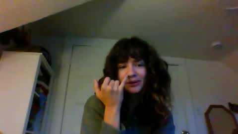 Snapshot of magicalmissmolly chatting on October 2025 01:09:01 AM magicalmissmolly online show from October 2025 01:09:01 AM