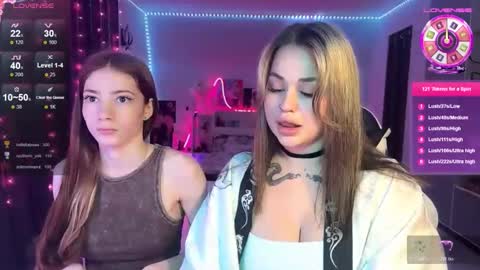 Snapshot of magicladyy chatting on November 2025 12:54:02 AM Angel online show from November 2025 12:54:02 AM