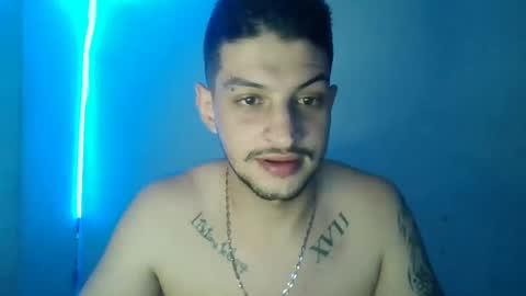 Snapshot of magico_9809 chatting on February 2025 09:33:02 PM BRAYAN online show from February 2025 09:33:02 PM