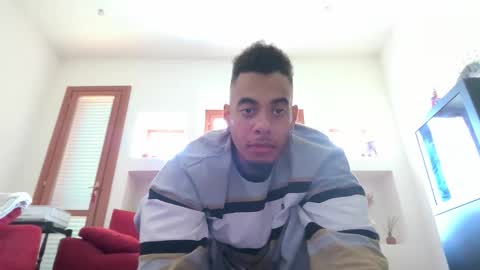 Magicsempai online show from October 2025 10:30:01 AM