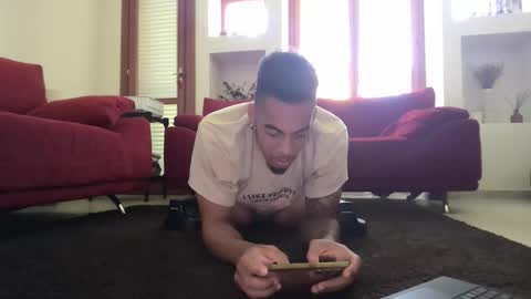 Magicsempai online show from November 2025 12:04:02 PM