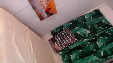 Mocah online show from January 2025 02:39:01 PM