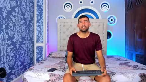 Snapshot of magnus_alejo chatting on April 2026 11:47:02 AM Magnus Alejo online show from April 2026 11:47:02 AM