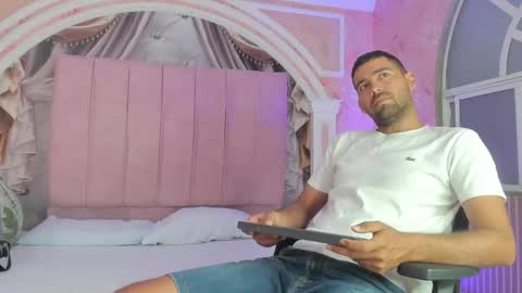 Snapshot of magnus_alejo chatting on April 2026 11:26:02 AM Magnus Alejo online show from April 2026 11:26:02 AM