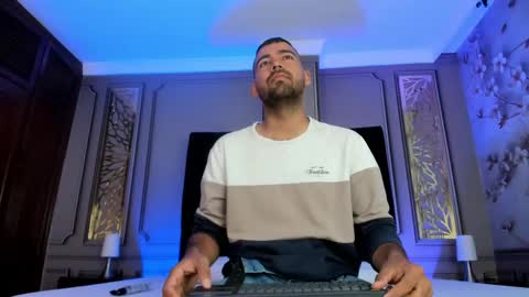 Snapshot of magnus_alejo chatting on April 2026 11:35:01 AM Magnus Alejo online show from April 2026 11:35:01 AM