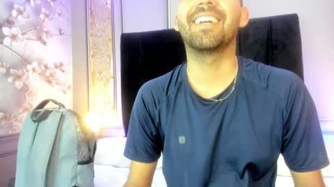 Snapshot of magnus_alejo chatting on May 2026 11:38:02 AM Magnus Alejo online show from May 2026 11:38:02 AM