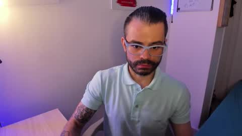     online show from February 2026 05:04:01 AM